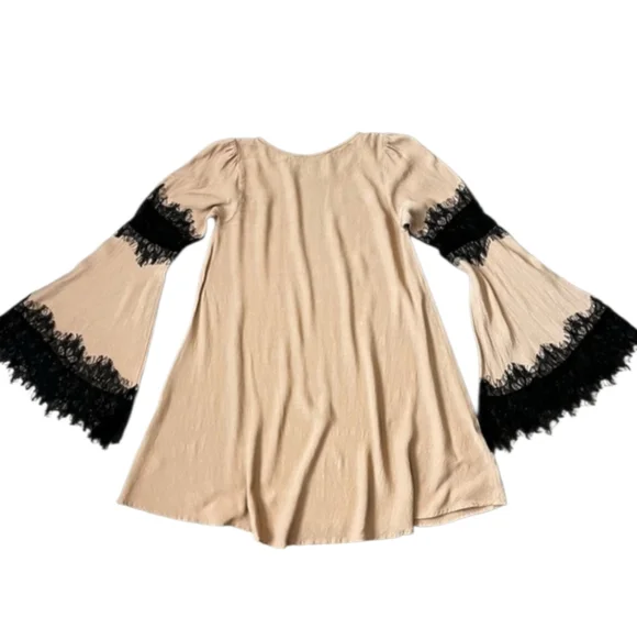 😁For Love & Lemons Festival Lace Bell Sleeve Dress - Tan - Size XS - Picture 4 of 11